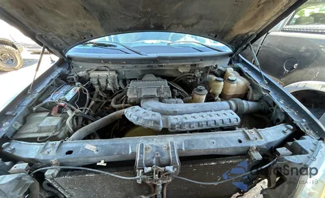 2005 Ford F150 from USA, damaged, VIN 1FTPX14585NA13563